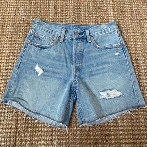 Levi’s 501 cutoff shorts